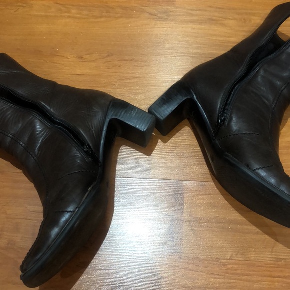 Women’ boots - Picture 4 of 8